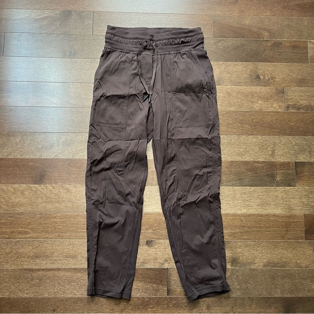 Lululemon Dance Studio Mid Rise Crop Pant